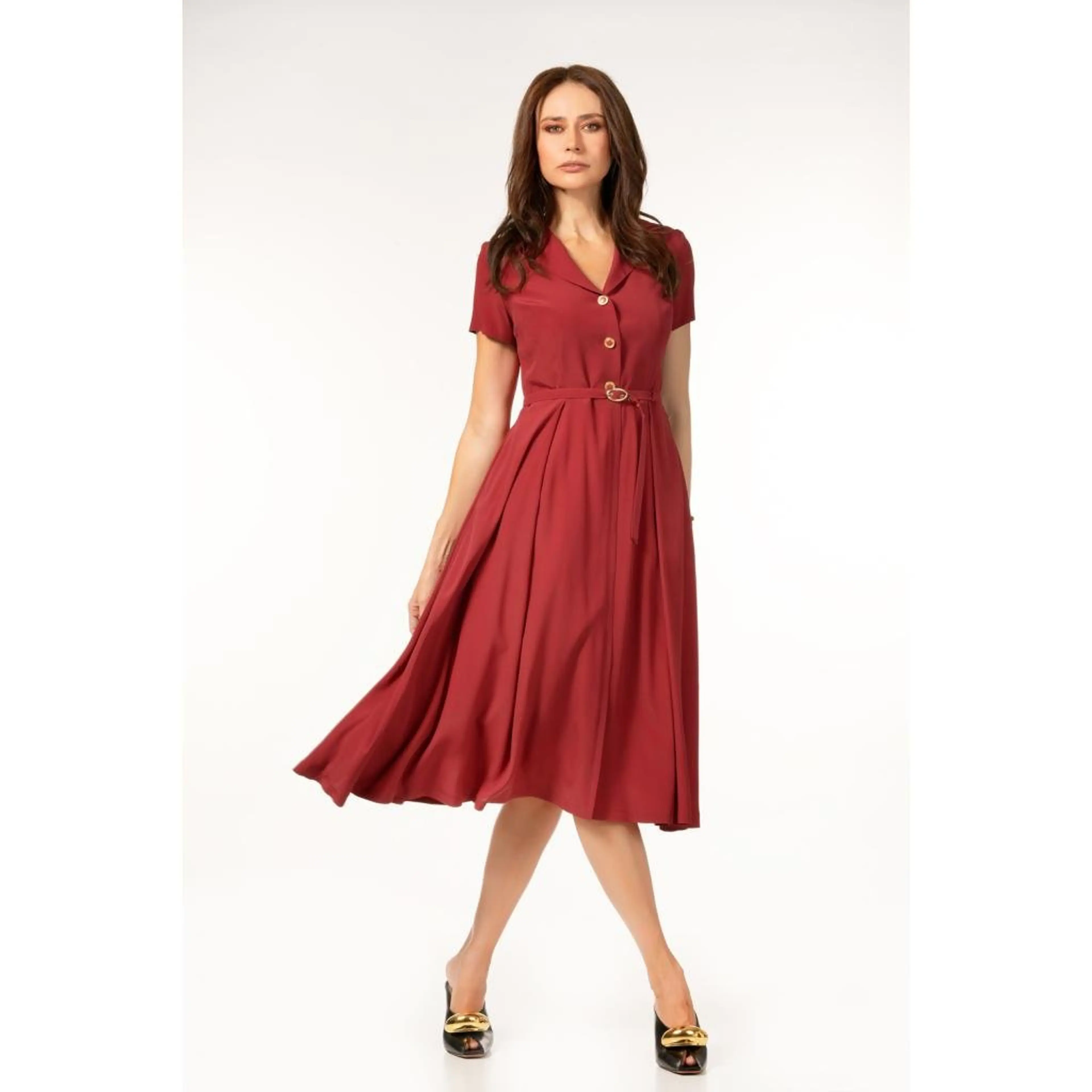 Рокля коприна цвят бордо, разкроена