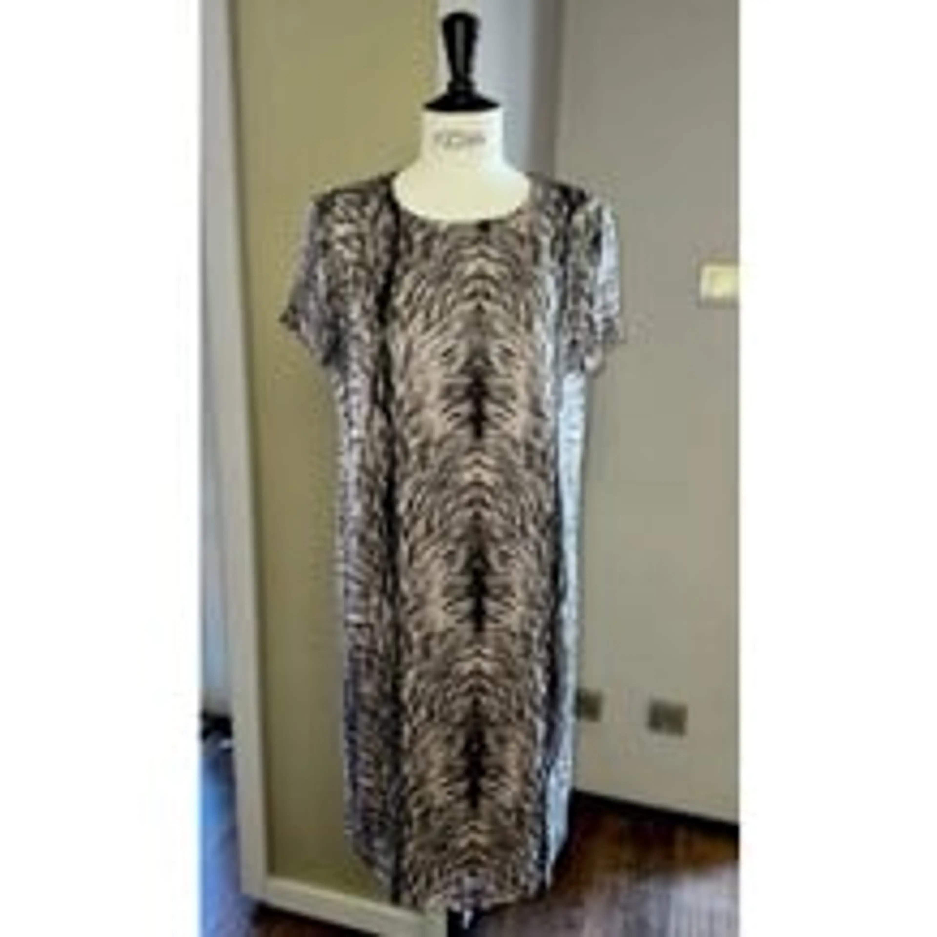 рокля от коприна, бежово/сива