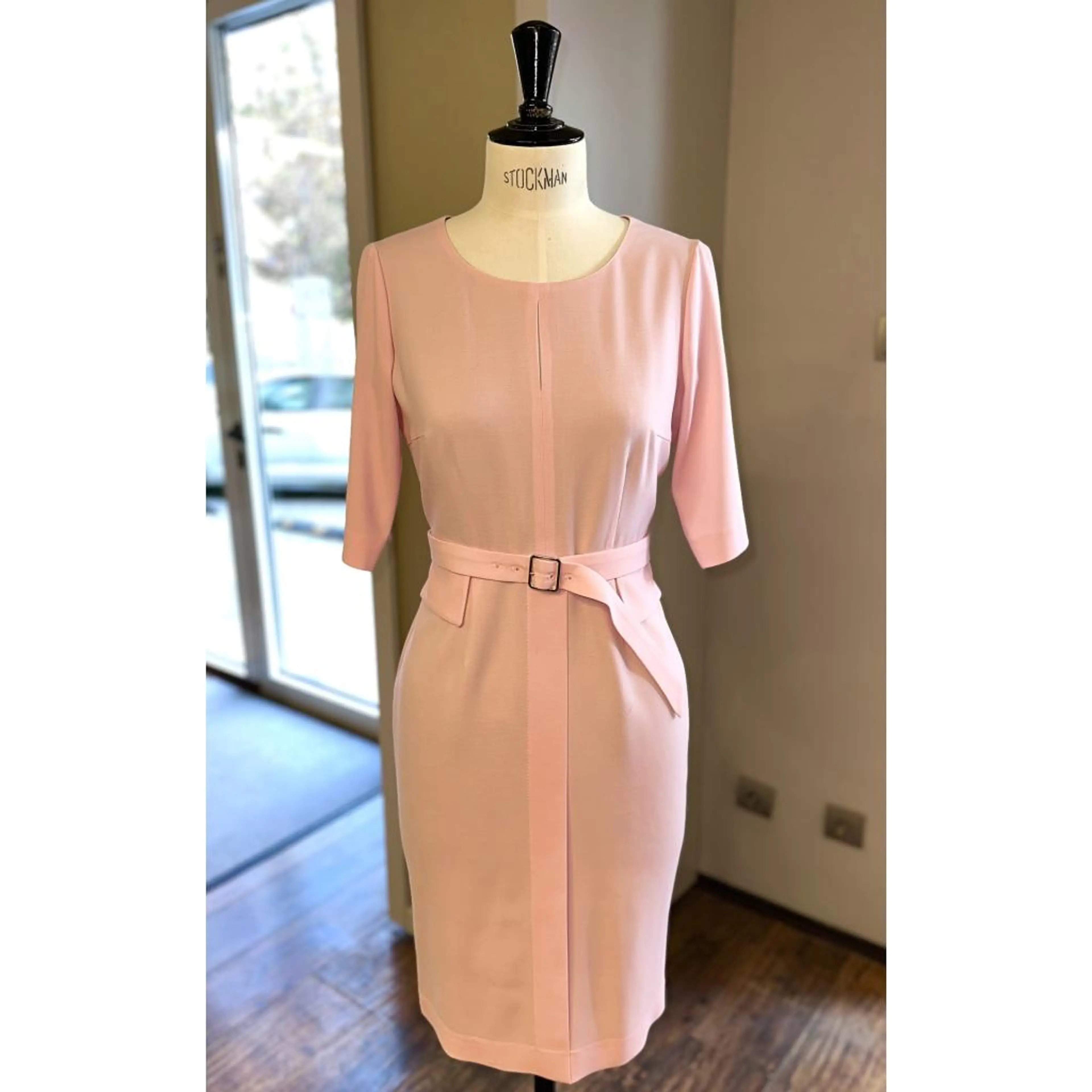 рокля розова, от коприна и вълна