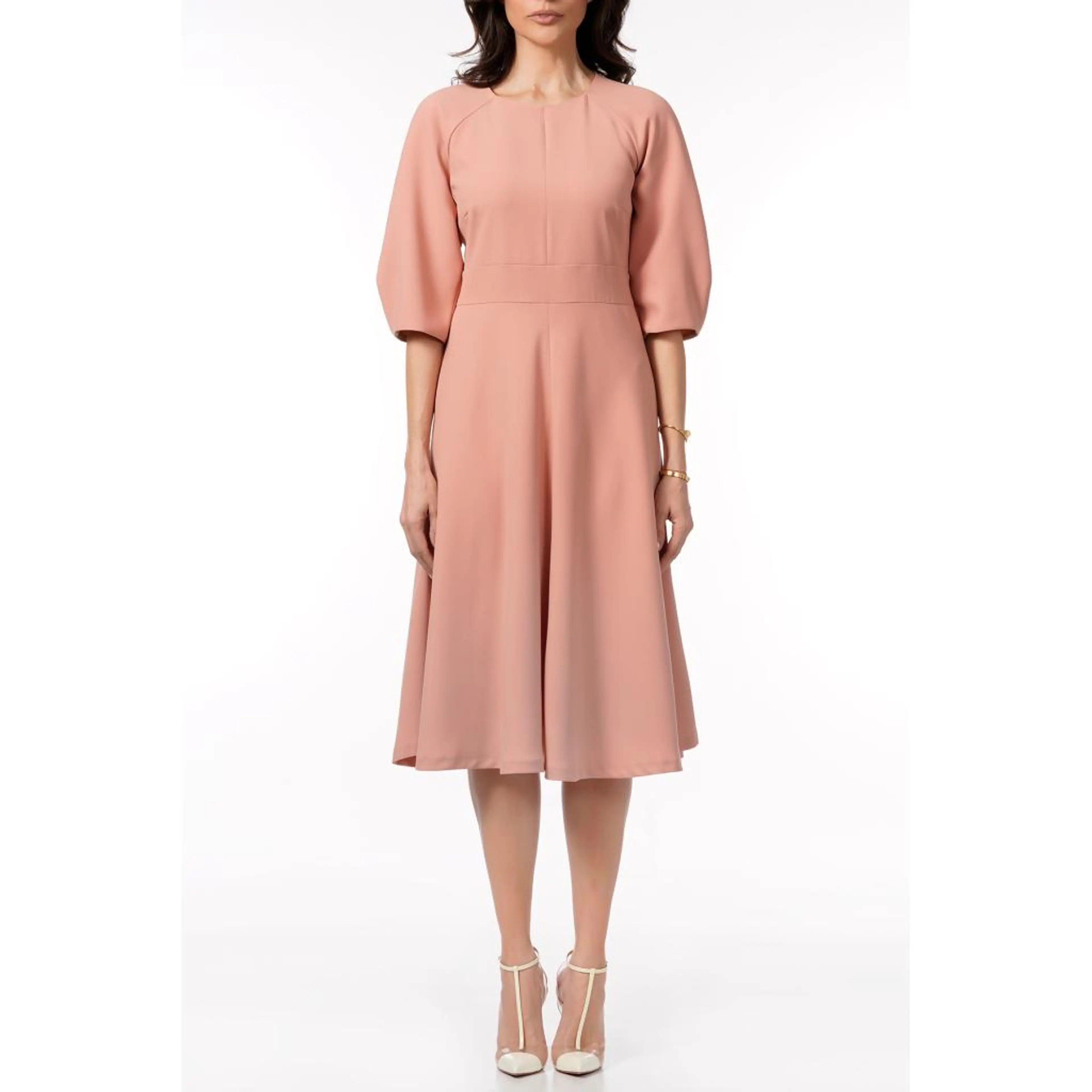 Рокля розова, разкроена